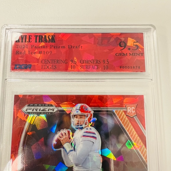 2021 Prizm #109 Kyle Trask RC Florida GATORS Rookie red Prizm card 9.5 DGA - Picture 2 of 3